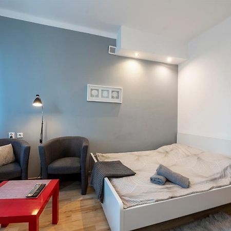 Cosy Studio In University District-Free Parking With Gate! وودج المظهر الخارجي الصورة