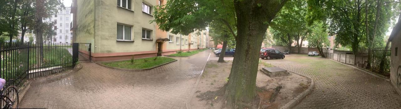 Cosy Studio In University District-Free Parking With Gate! وودج المظهر الخارجي الصورة